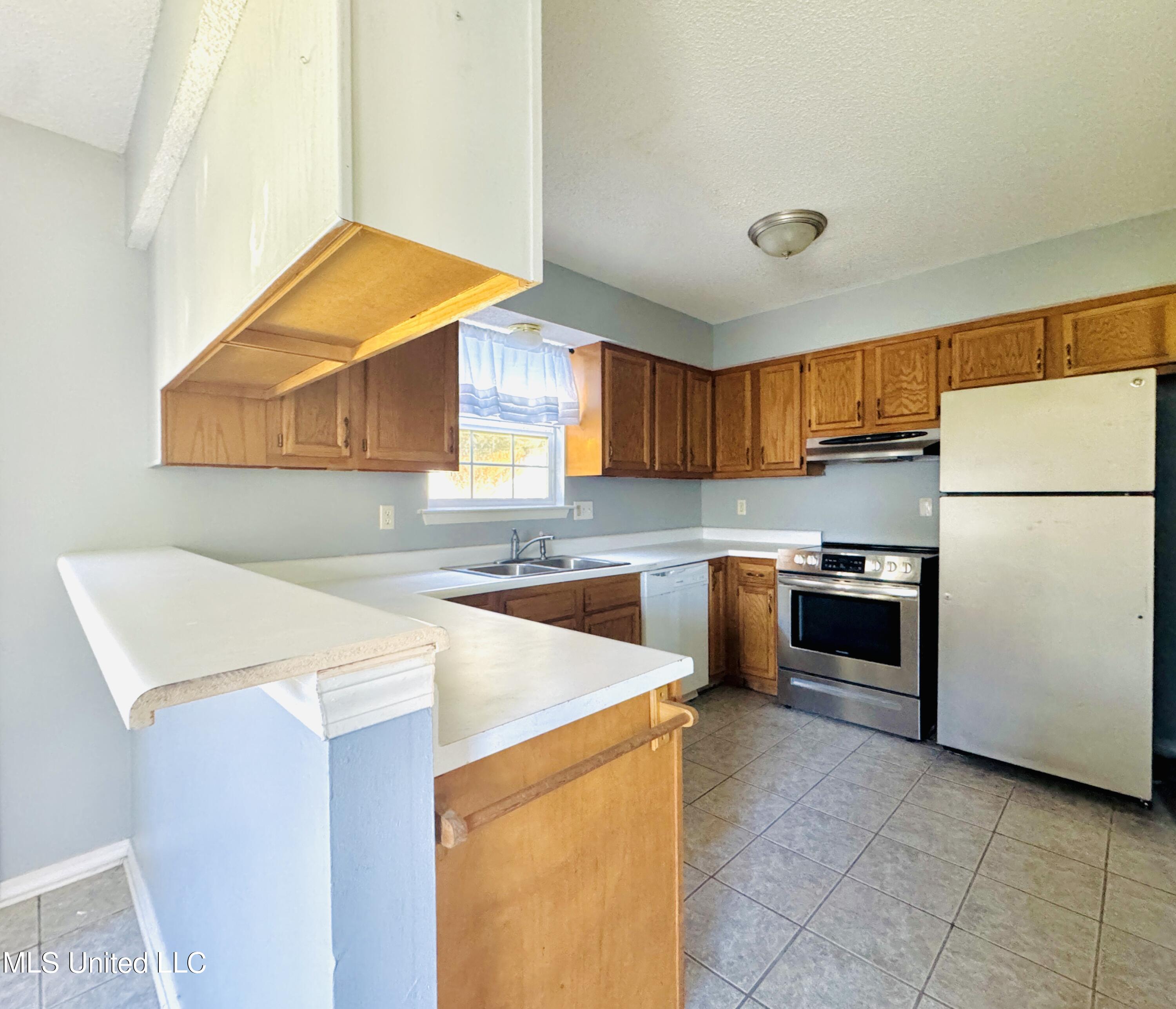 11612 Quail Creek Drive, Ocean Springs, Mississippi image 7