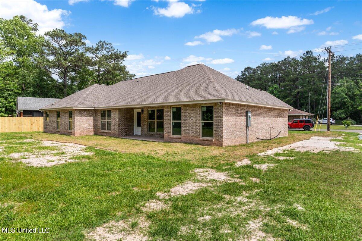 15 Gentle Breeze Drive, Carriere, Mississippi image 4