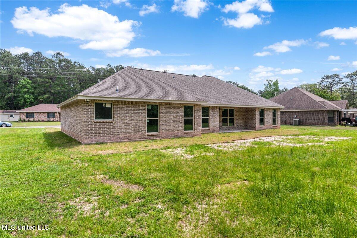 15 Gentle Breeze Drive, Carriere, Mississippi image 6