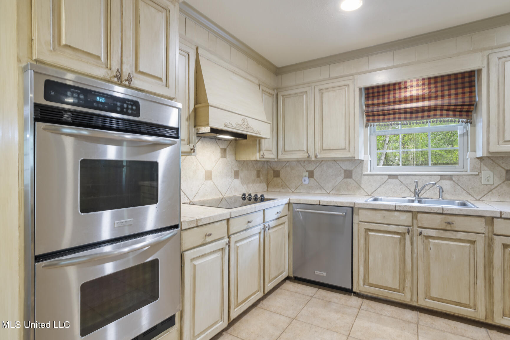 5416 Melwood Drive, Jackson, Mississippi image 6