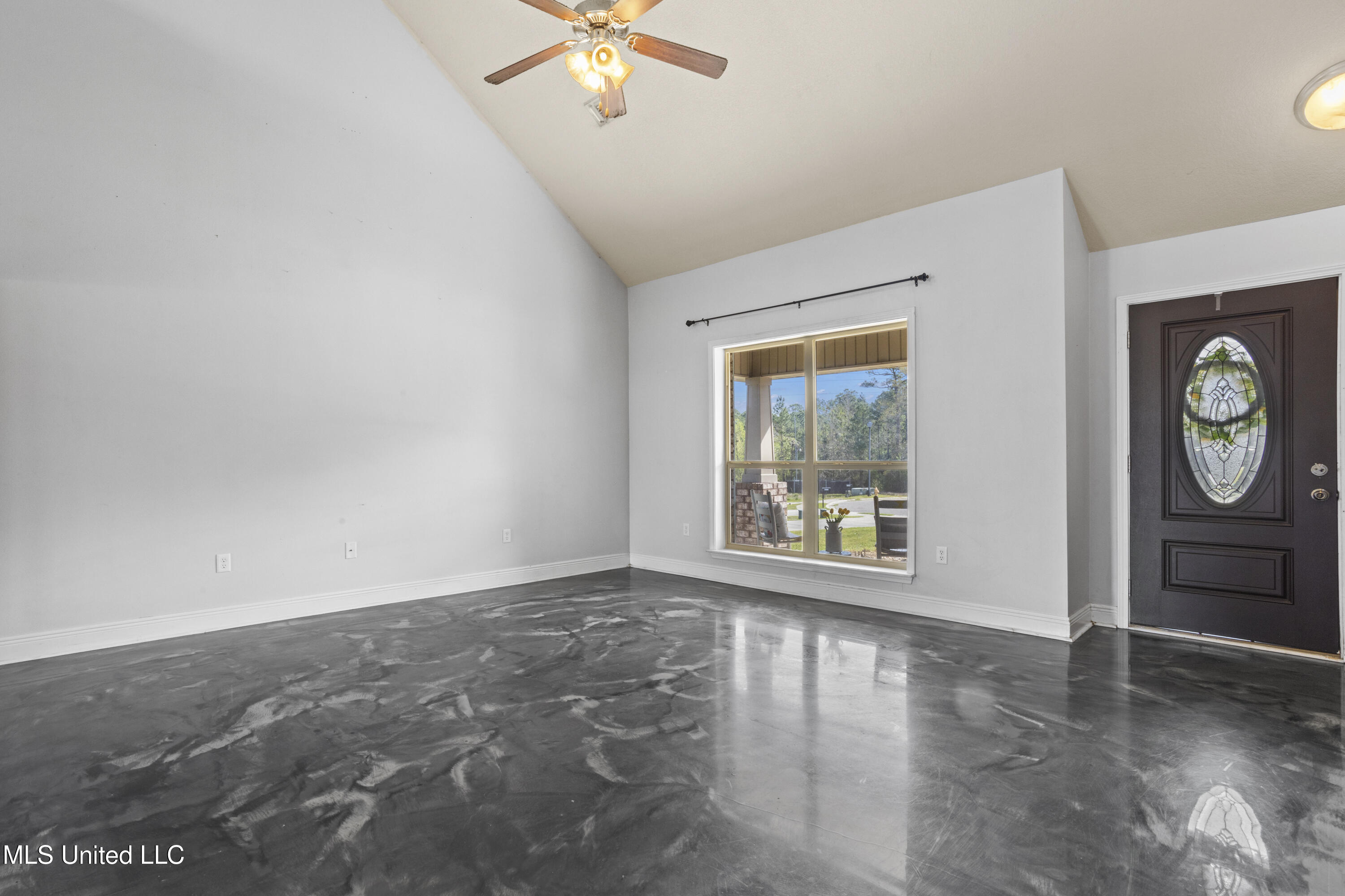 13694 Windwood Drive, Gulfport, Mississippi image 5