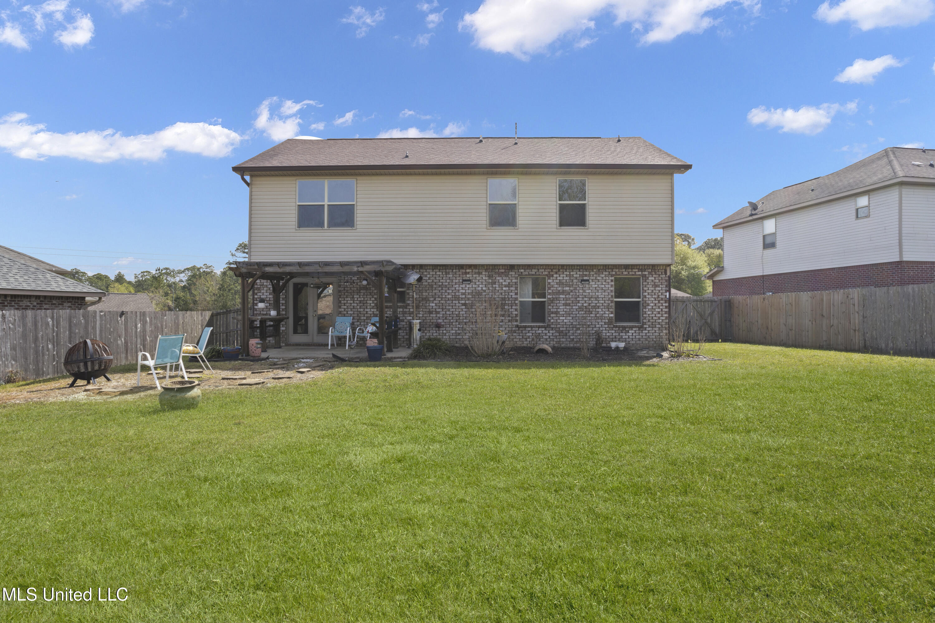 13694 Windwood Drive, Gulfport, Mississippi image 27