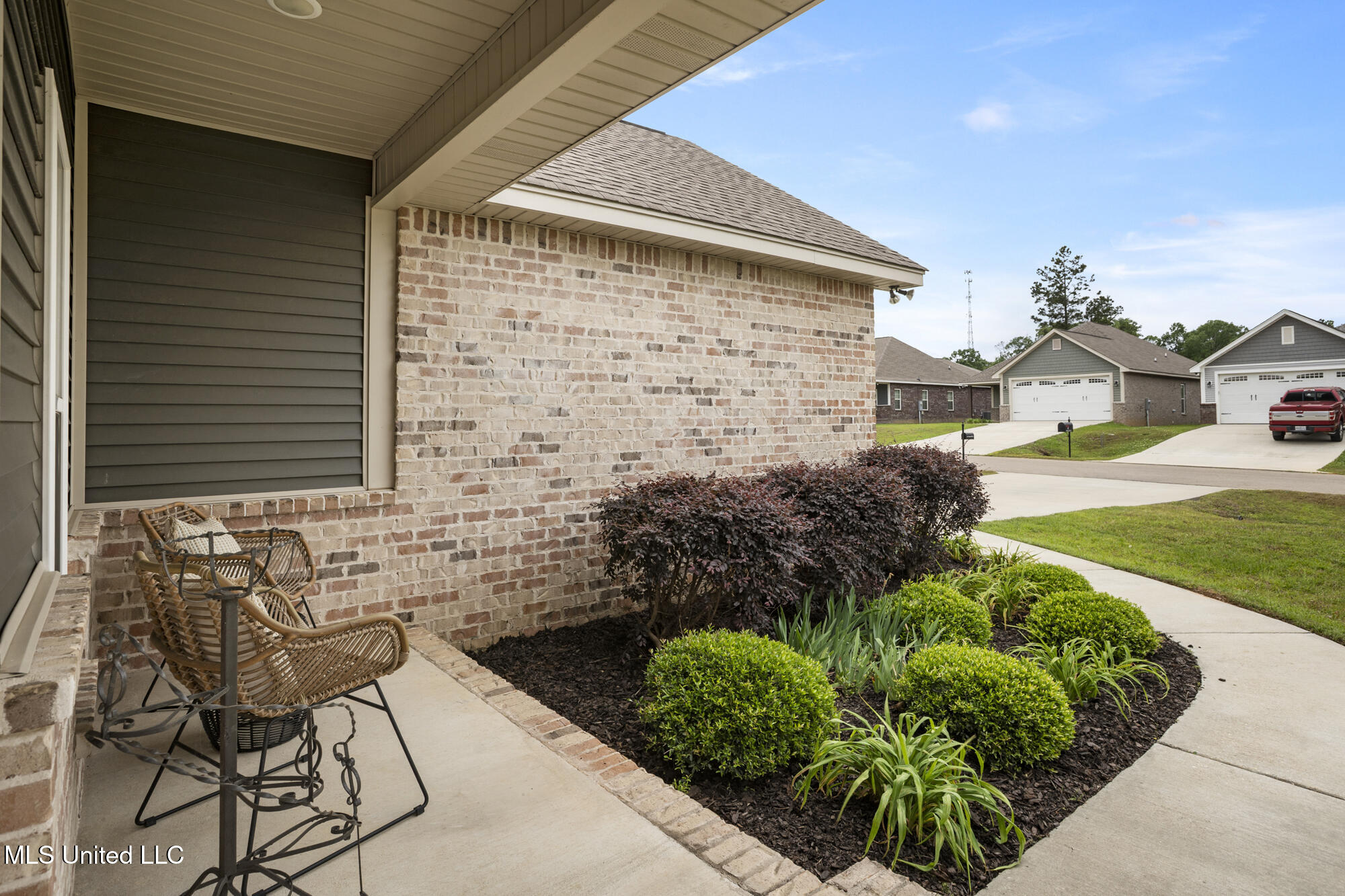 12 N Barnes Field Drive, Hattiesburg, Mississippi image 8