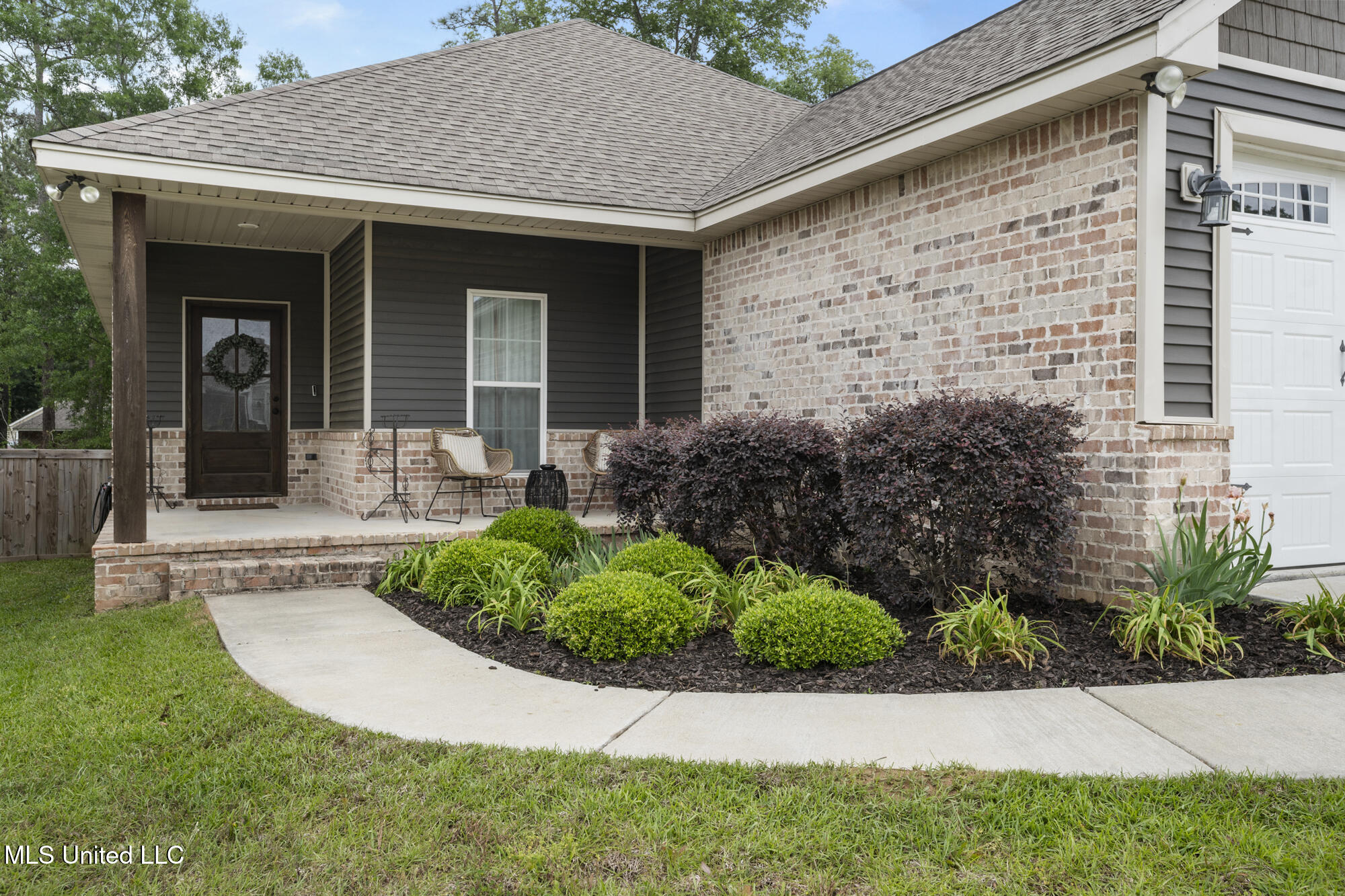 12 N Barnes Field Drive, Hattiesburg, Mississippi image 6