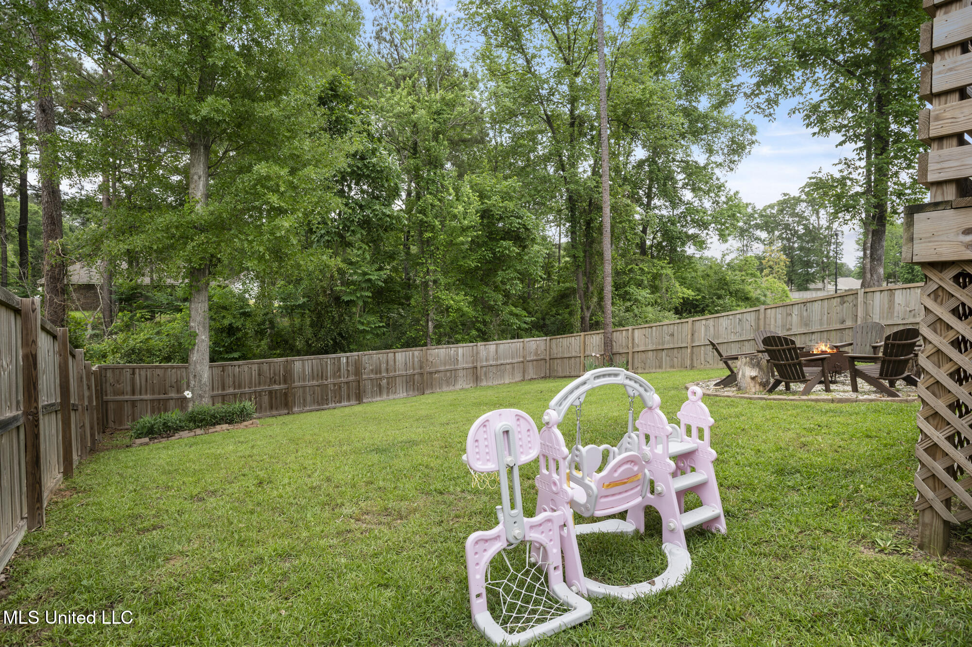 12 N Barnes Field Drive, Hattiesburg, Mississippi image 36