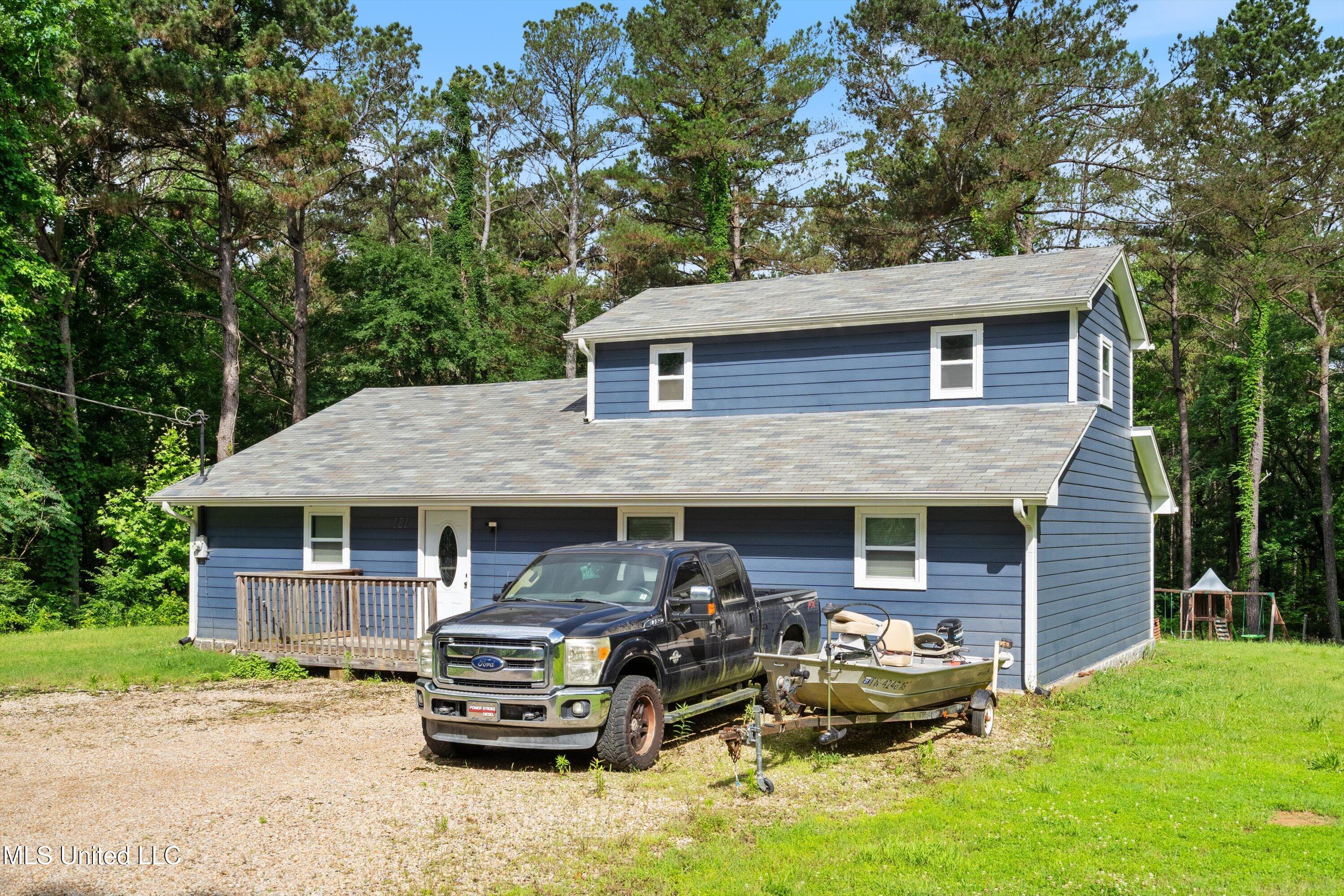 181 Marshall Cove, Byhalia, Mississippi image 2