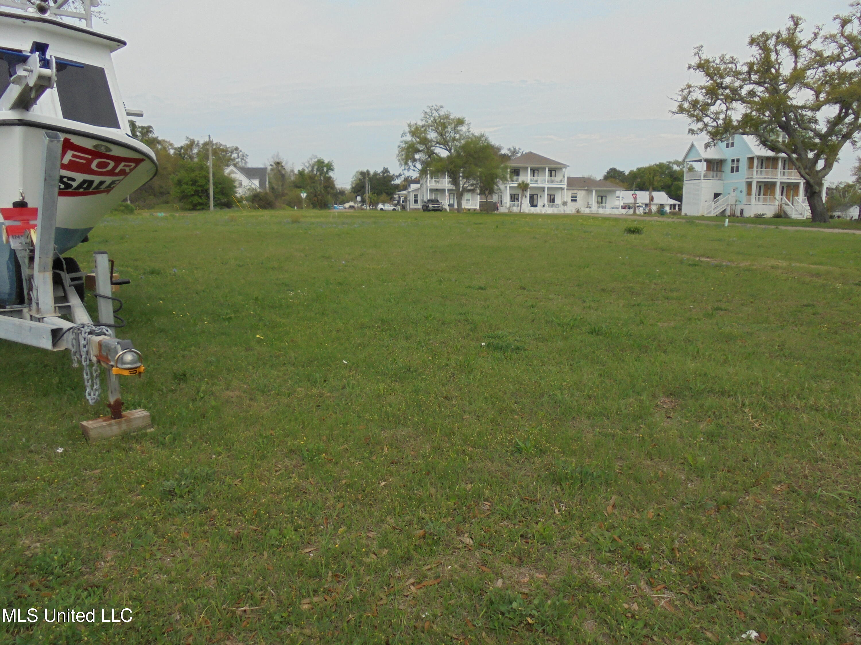 None W W Beach Blvd Near Maria Ave Boulevard, Gulfport, Mississippi image 1