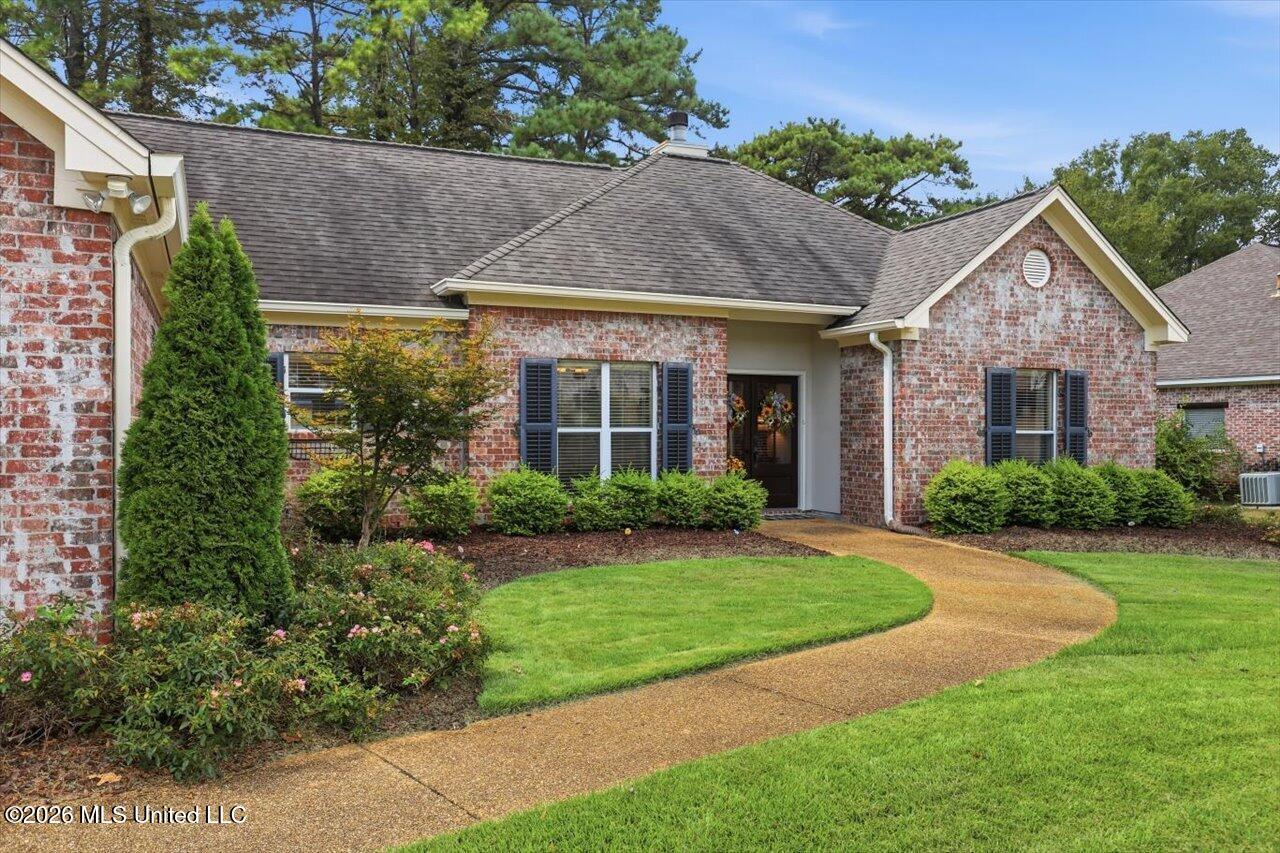 489 Annandale Parkway