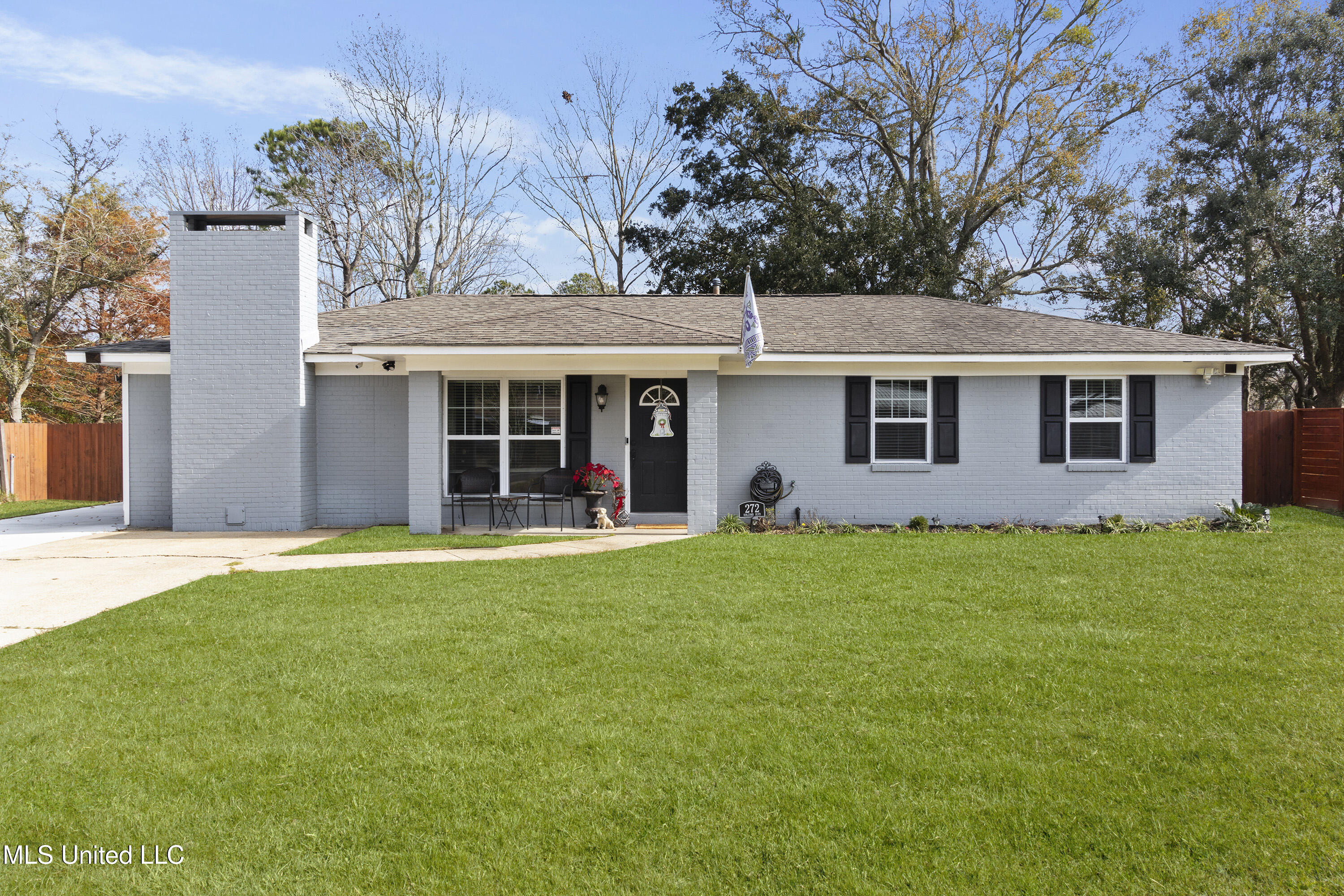 272 Holcomb Boulevard, Ocean Springs, Mississippi image 1