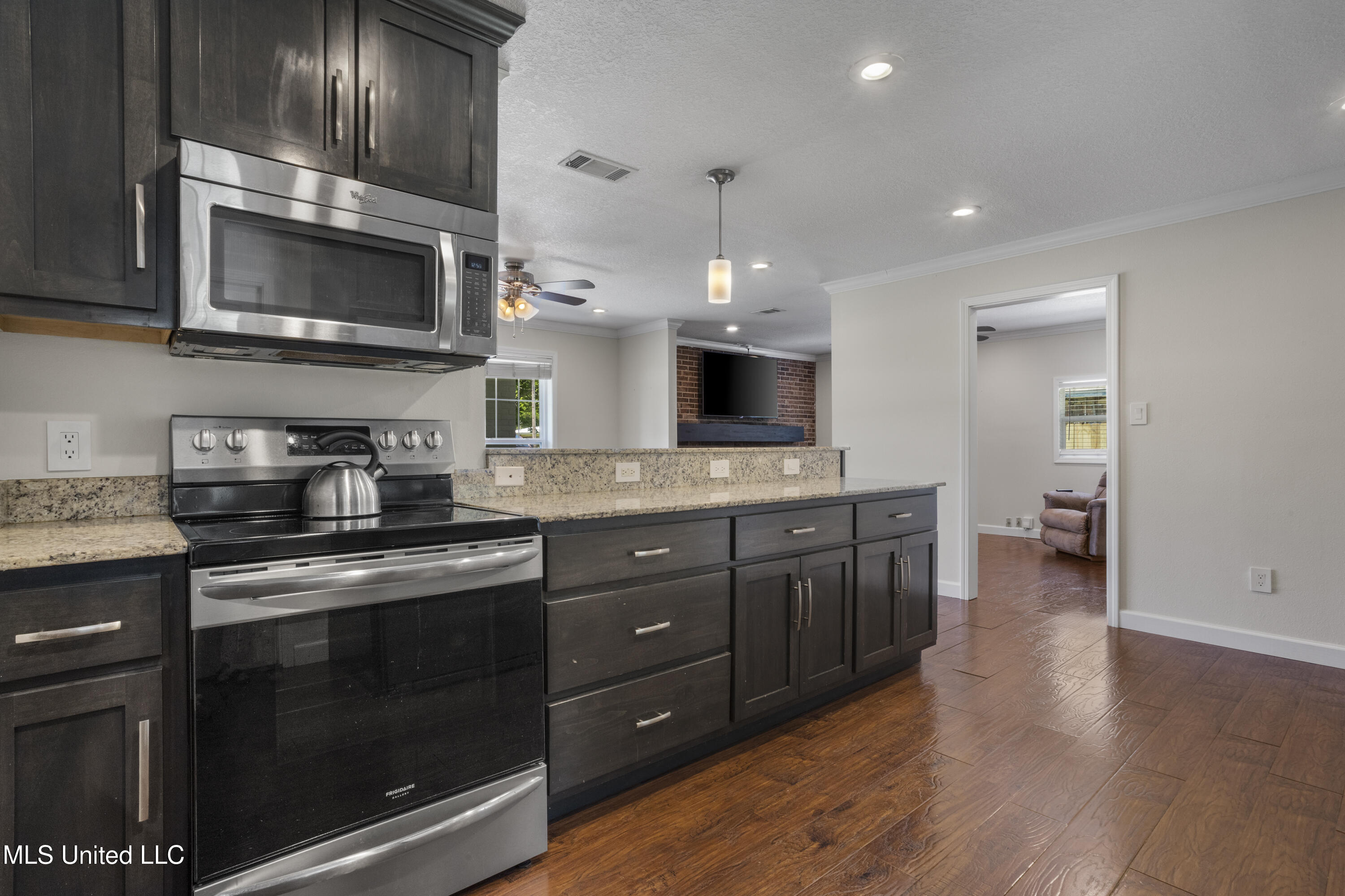 272 Holcomb Boulevard, Ocean Springs, Mississippi image 14