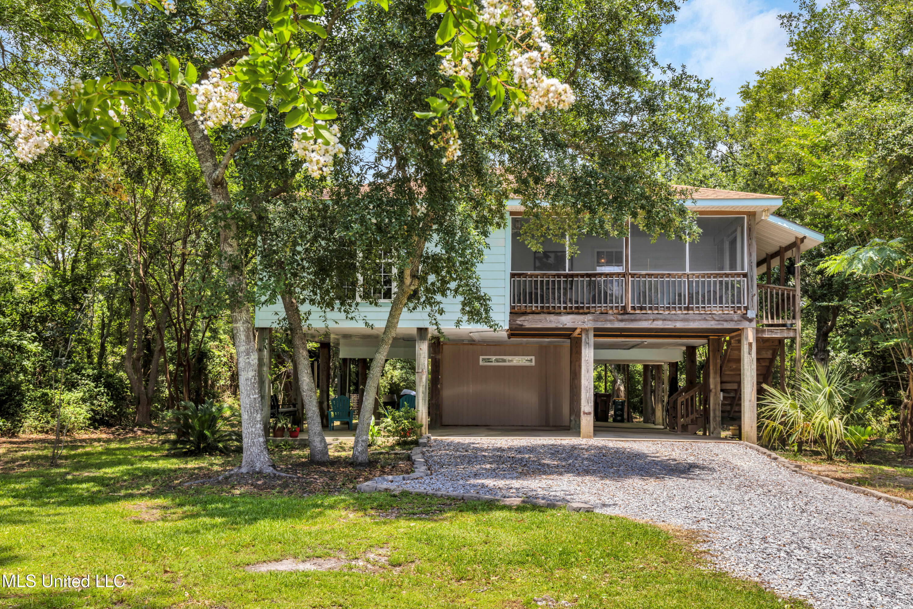 316 Walthall Street, Pass Christian, Mississippi image 1