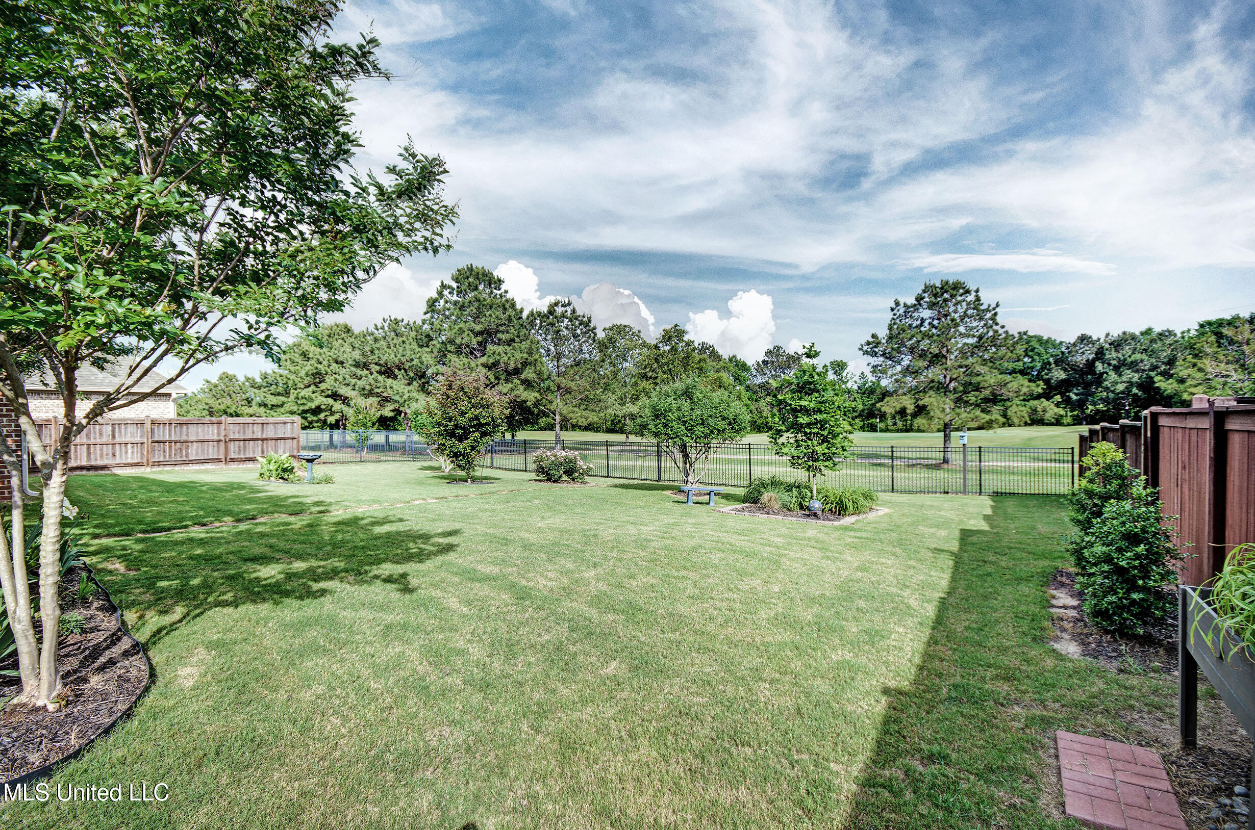 545 Westfield Drive, Pearl, Mississippi image 9