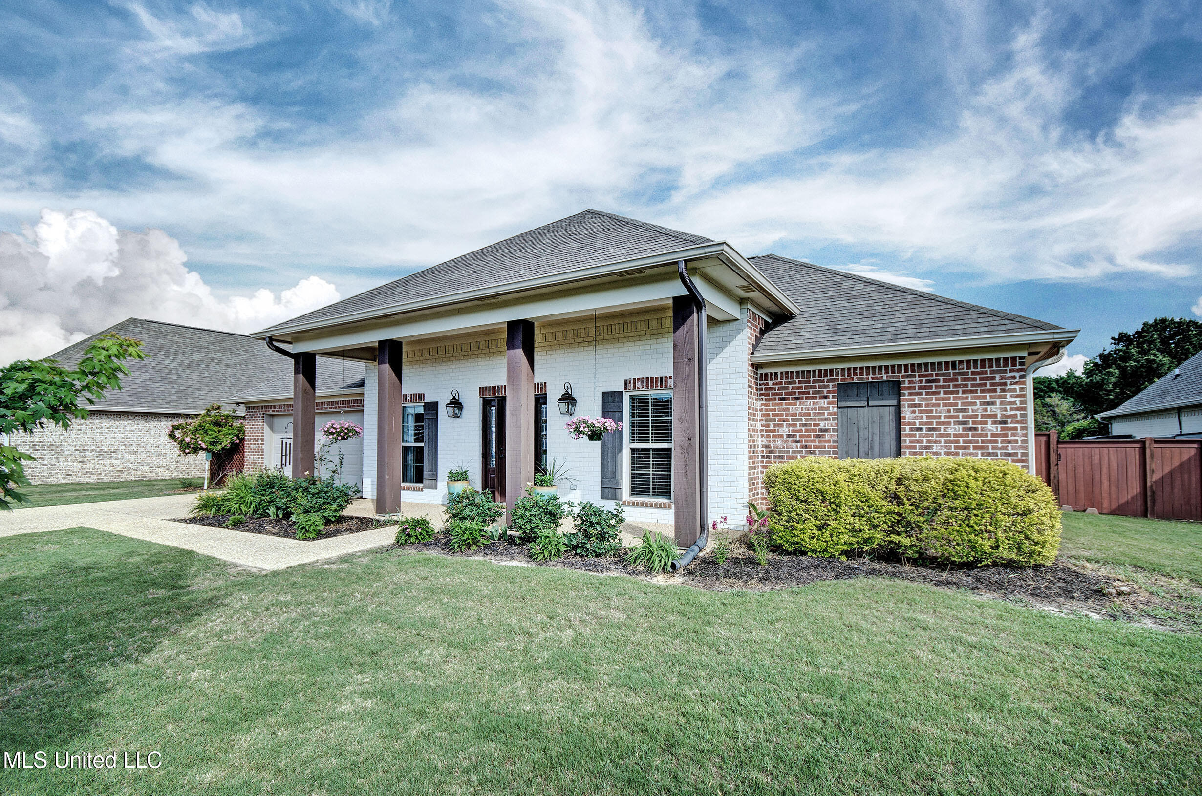 545 Westfield Drive, Pearl, Mississippi image 1