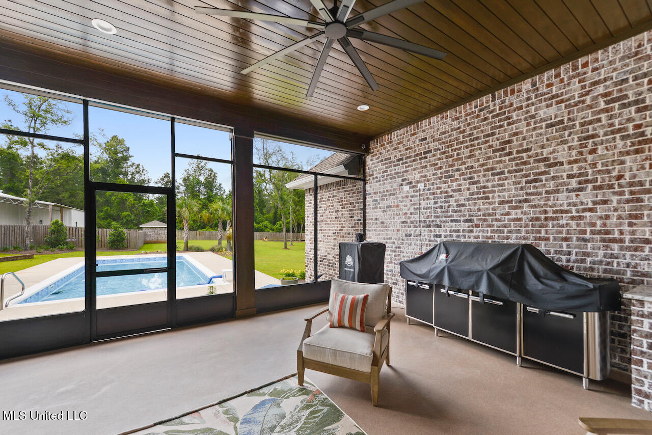 7808 Songbird Lane, Moss Point, Mississippi image 35