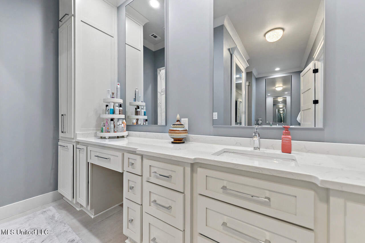 7808 Songbird Lane, Moss Point, Mississippi image 19