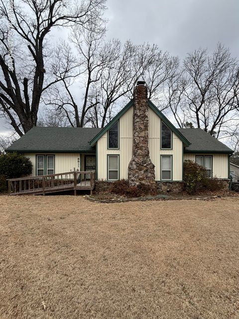 Homes For Sale - 8811 Cypress Cove<br/> Southaven, MS 38671