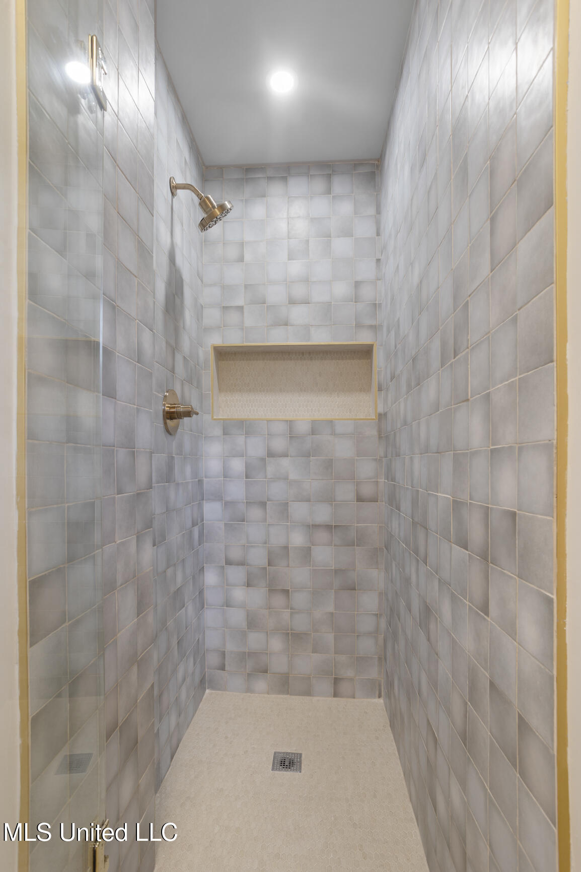 5457 Suffolk Drive, Jackson, Mississippi image 24
