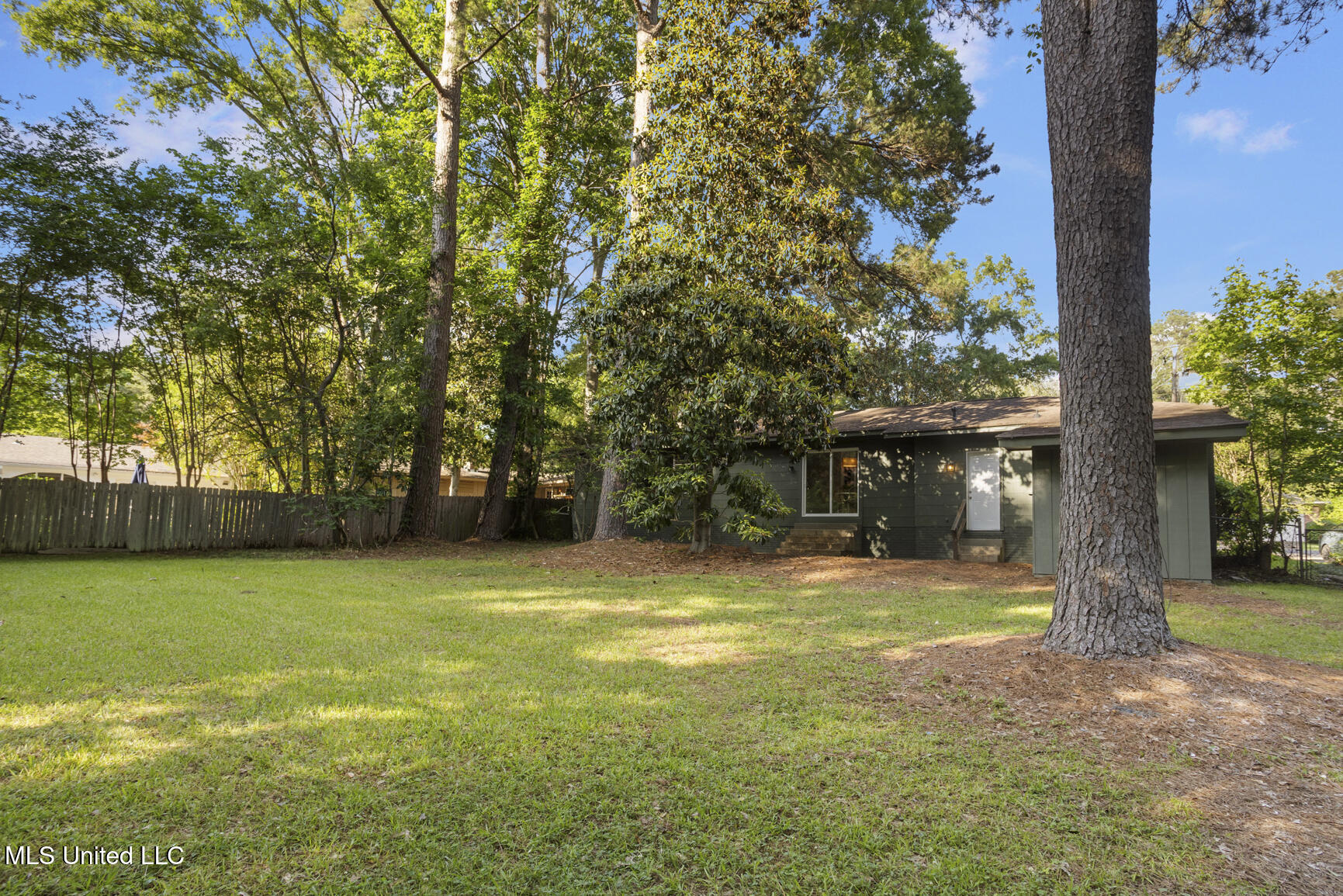 5457 Suffolk Drive, Jackson, Mississippi image 28