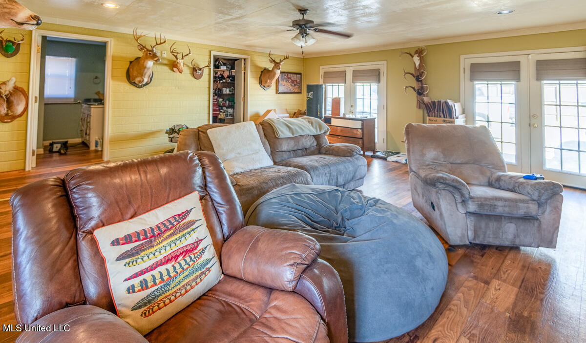 125 N Temple Road, Natchez, Mississippi image 36