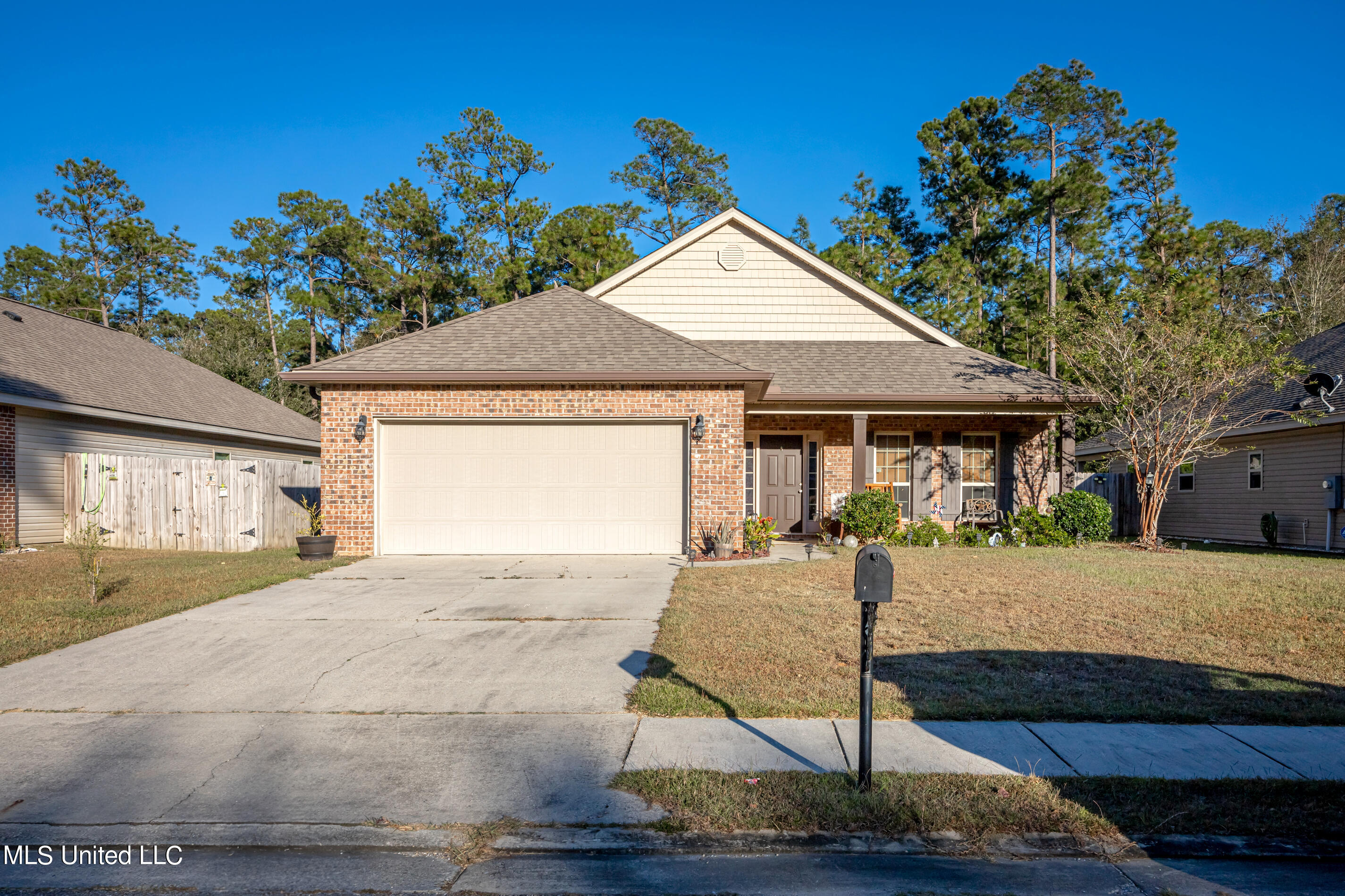 11559 Caroline Court, Gulfport, Mississippi image 4