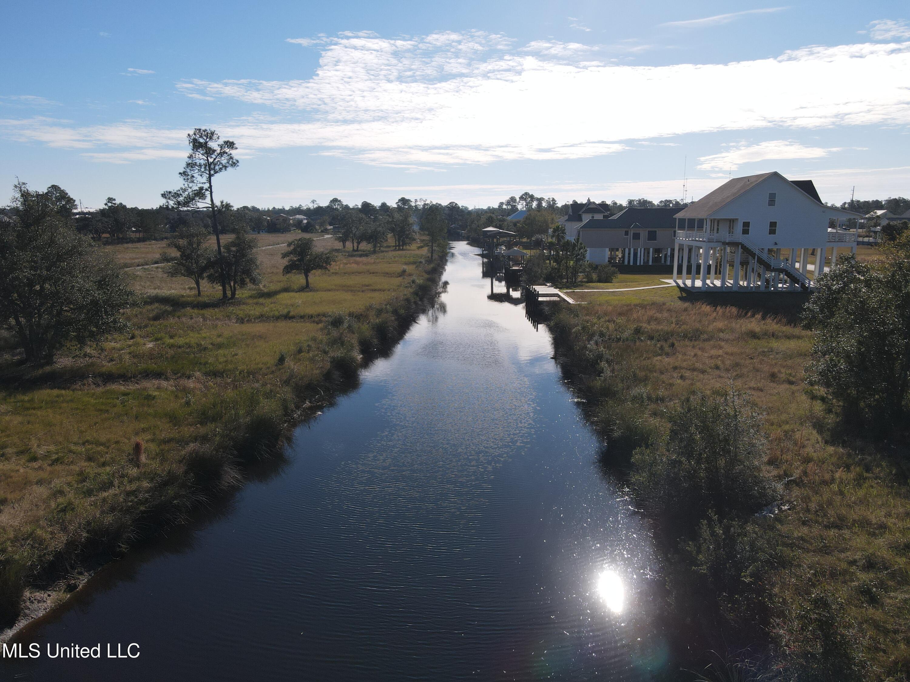 Atlantis Drive, Bay Saint Louis, Mississippi image 1