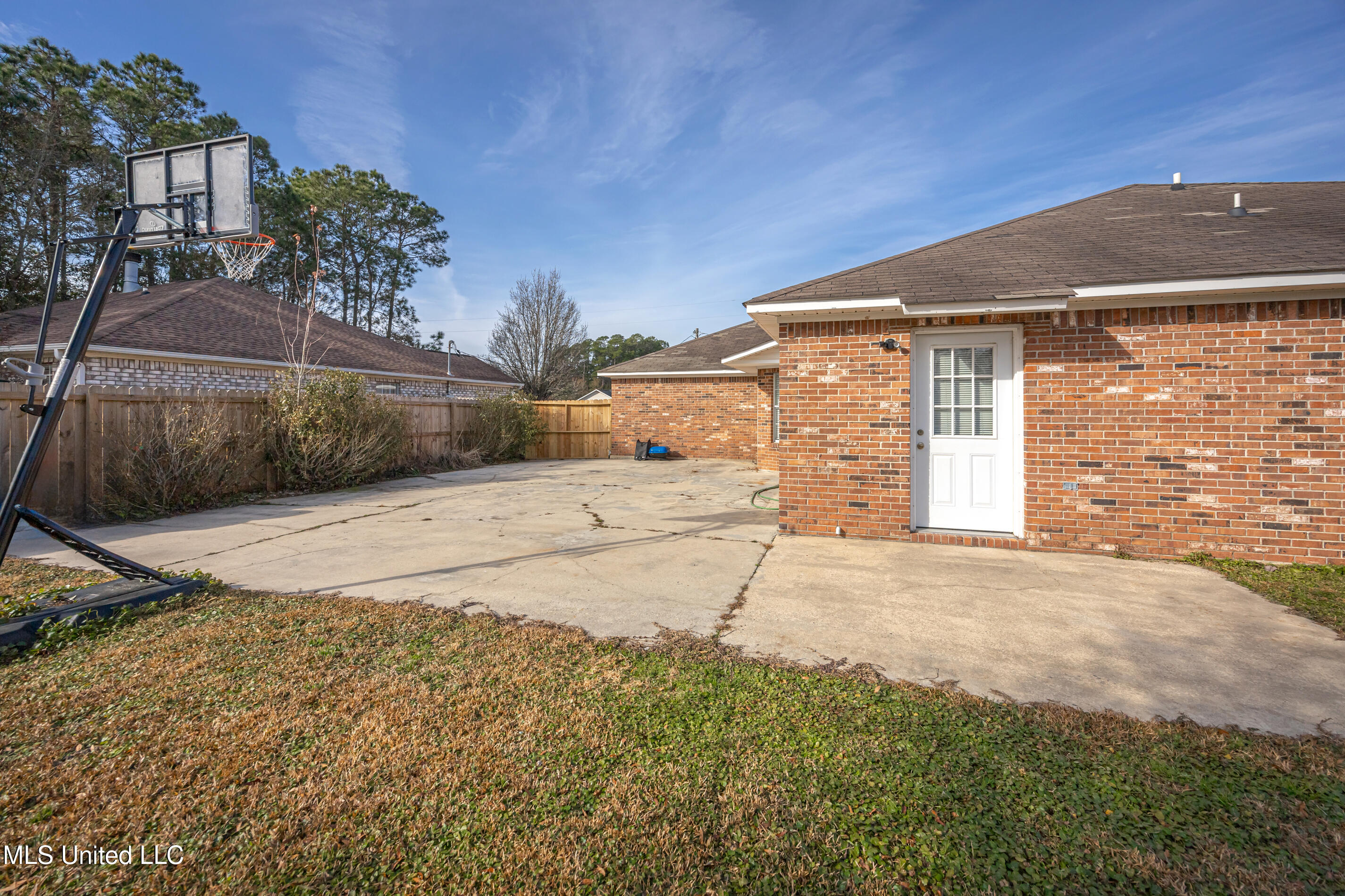 3200 N 10th Street, Ocean Springs, Mississippi image 33