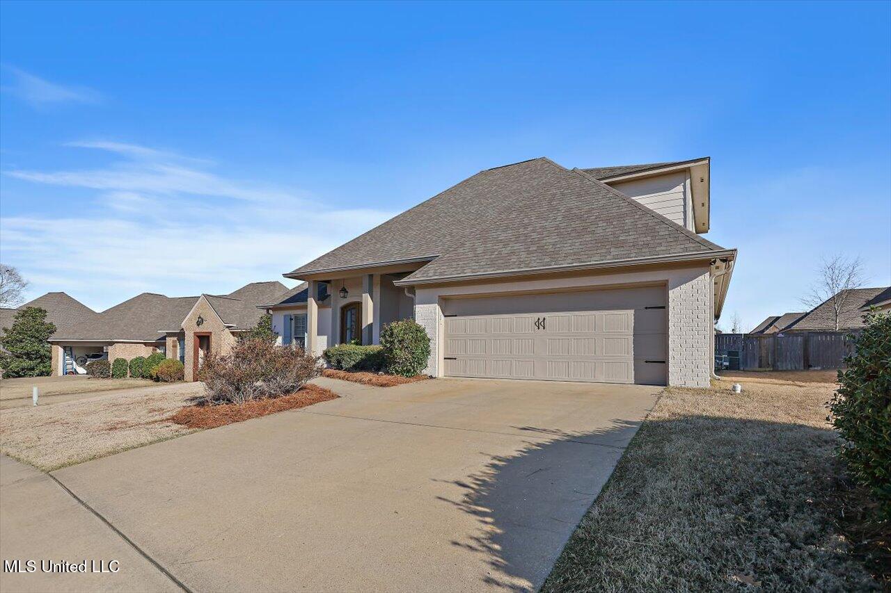 104 Kempen Lane, Madison, Mississippi image 3