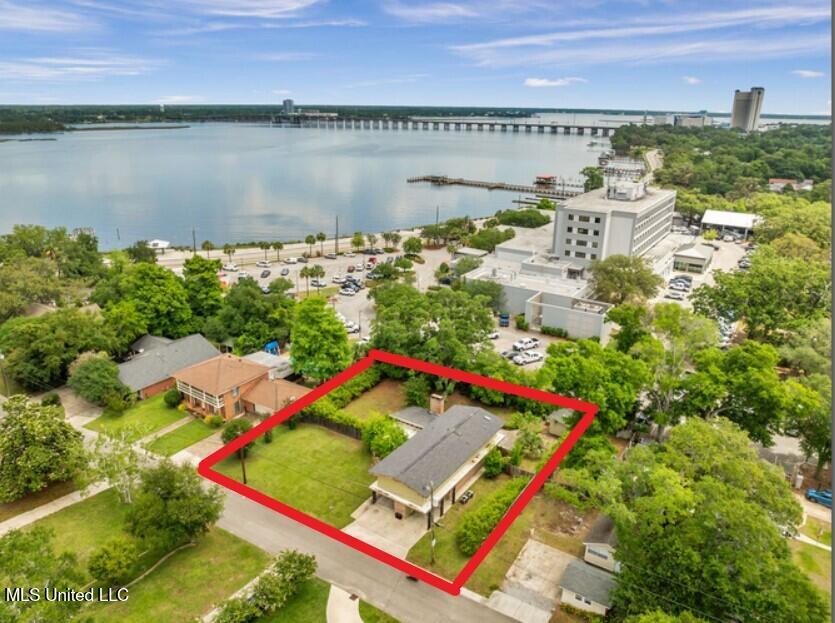 426 Donwood Place, Biloxi, Mississippi image 1