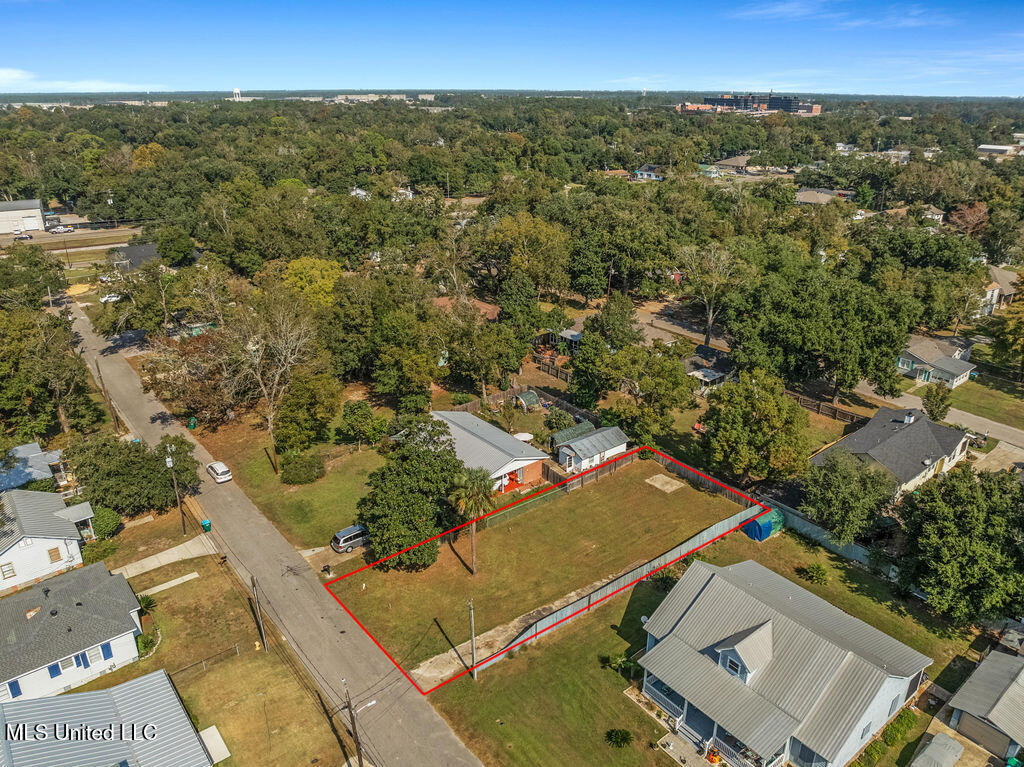 804 Regnault Avenue, Gulfport, Mississippi image 8