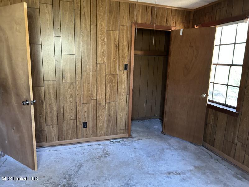 2728 Dogwood Lane, Moss Point, Mississippi image 11
