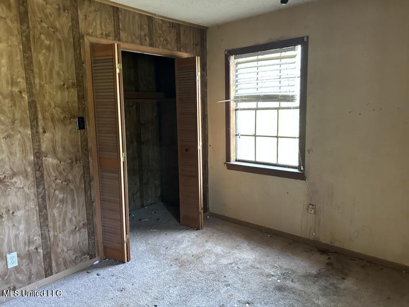 2728 Dogwood Lane, Moss Point, Mississippi image 16