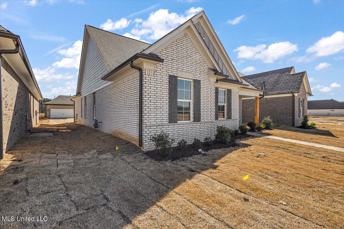 617 Sunflower Street, Nesbit, Mississippi image 4