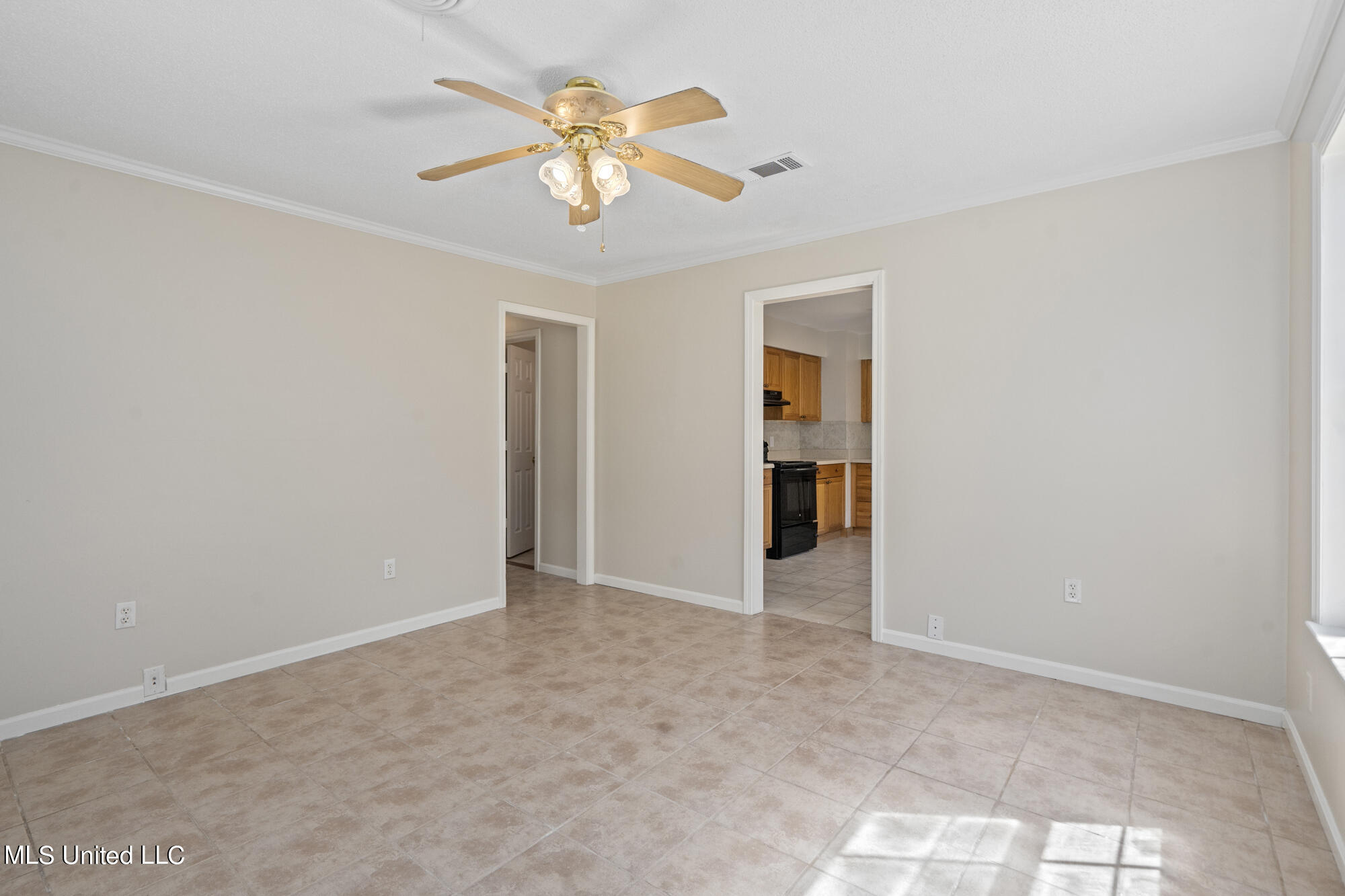 2906 Audubon Drive, Gulfport, Mississippi image 3