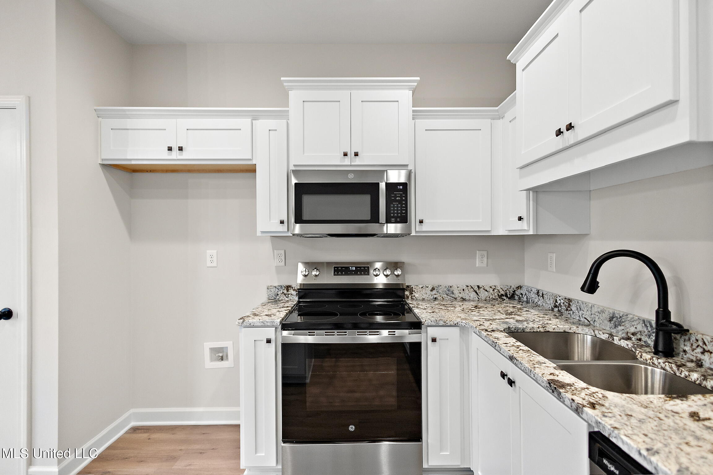 2245 Franklin Drive, Southaven, Mississippi image 11