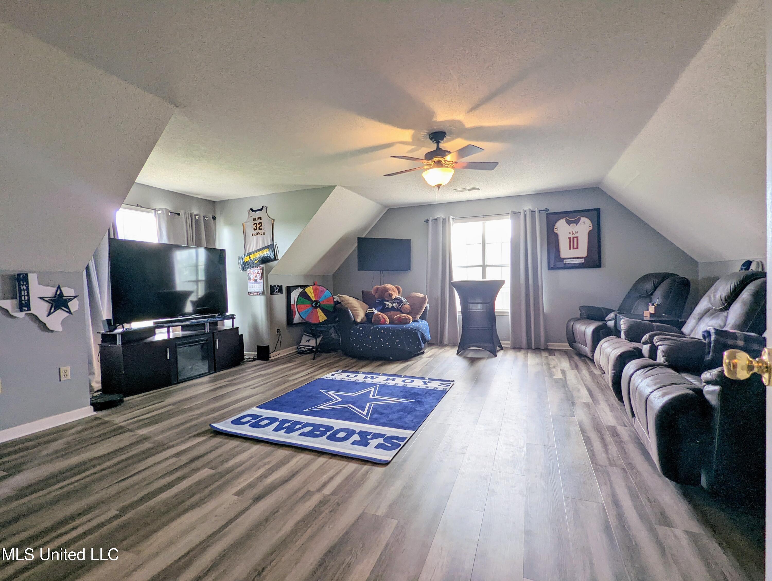 4253 Lakecrest Cove, Olive Branch, Mississippi image 28
