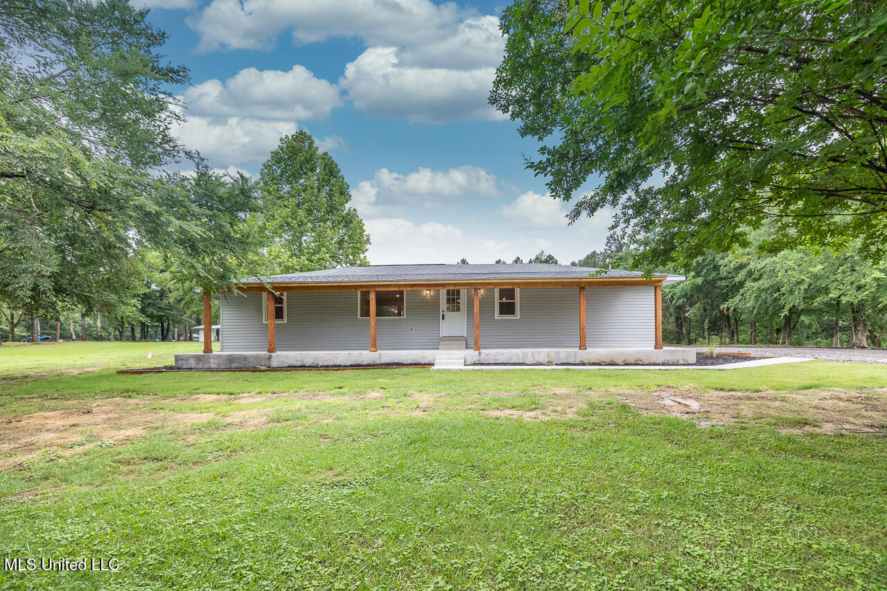 3189 Hernando Road, Holly Springs, Mississippi image 1