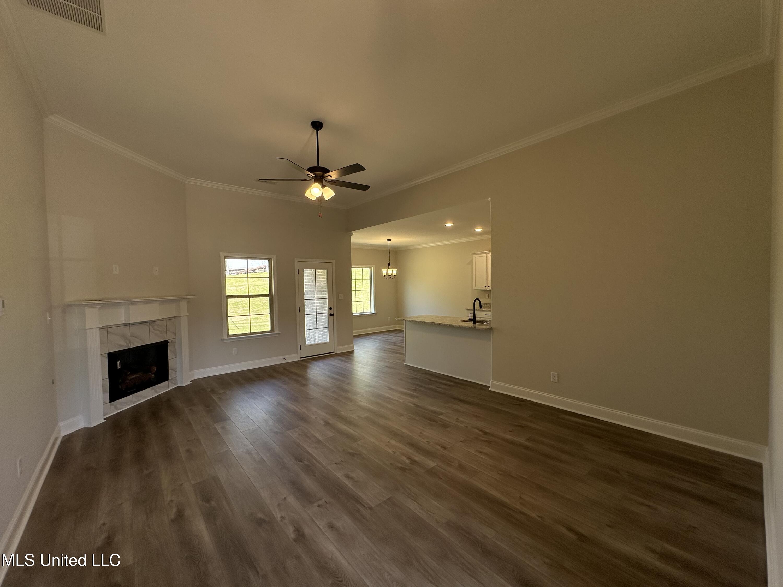 904 Andys Way, Hernando, Mississippi image 4