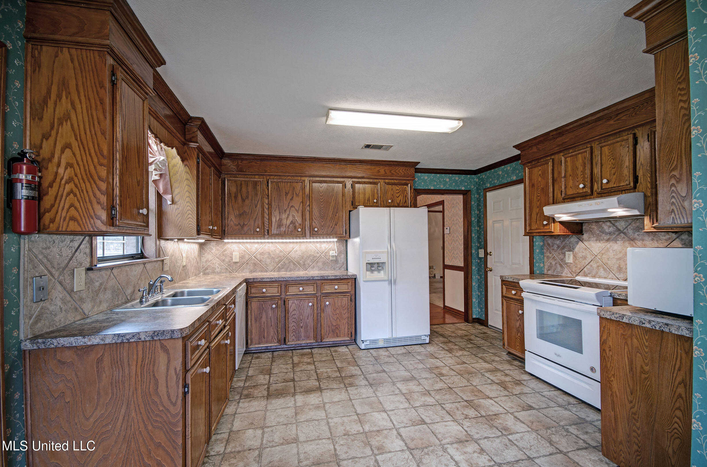 254 Western Hills Drive, Jackson, Mississippi image 15