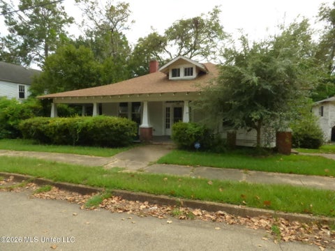 Homes For Rent - 321 Minnesota Avenue<br/> McComb, MS 39648