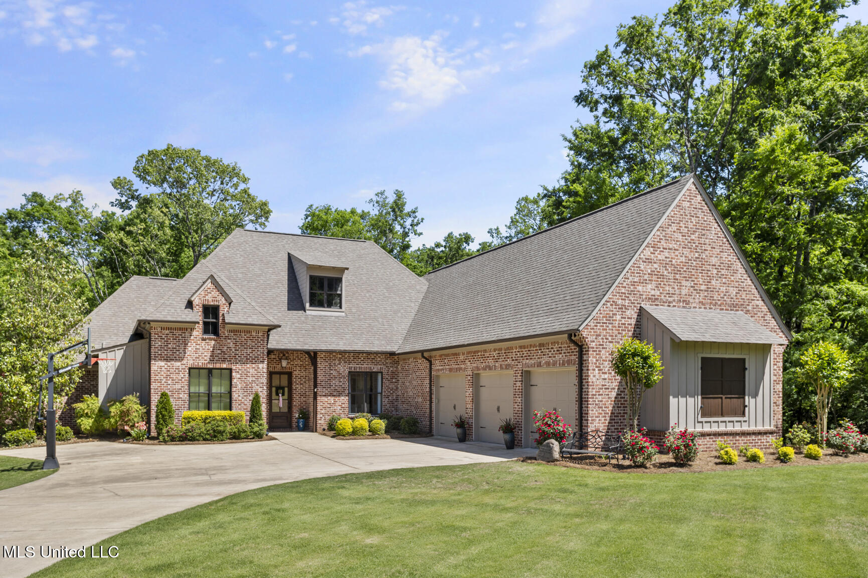168 Chestnut Hill Road, Flora, Mississippi image 1