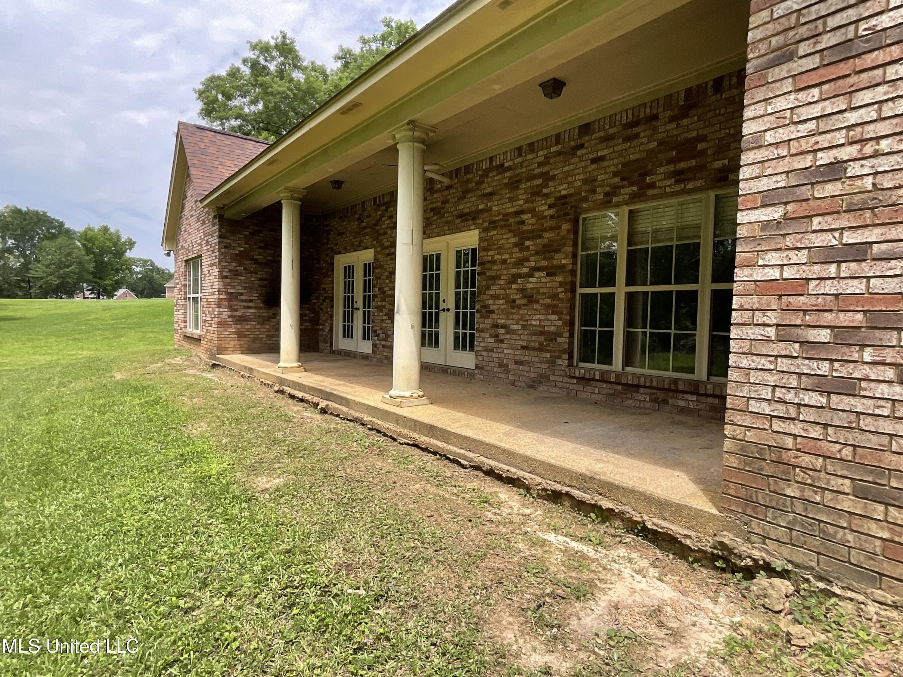 221 Pearlie Owens Drive, Byram, Mississippi image 22