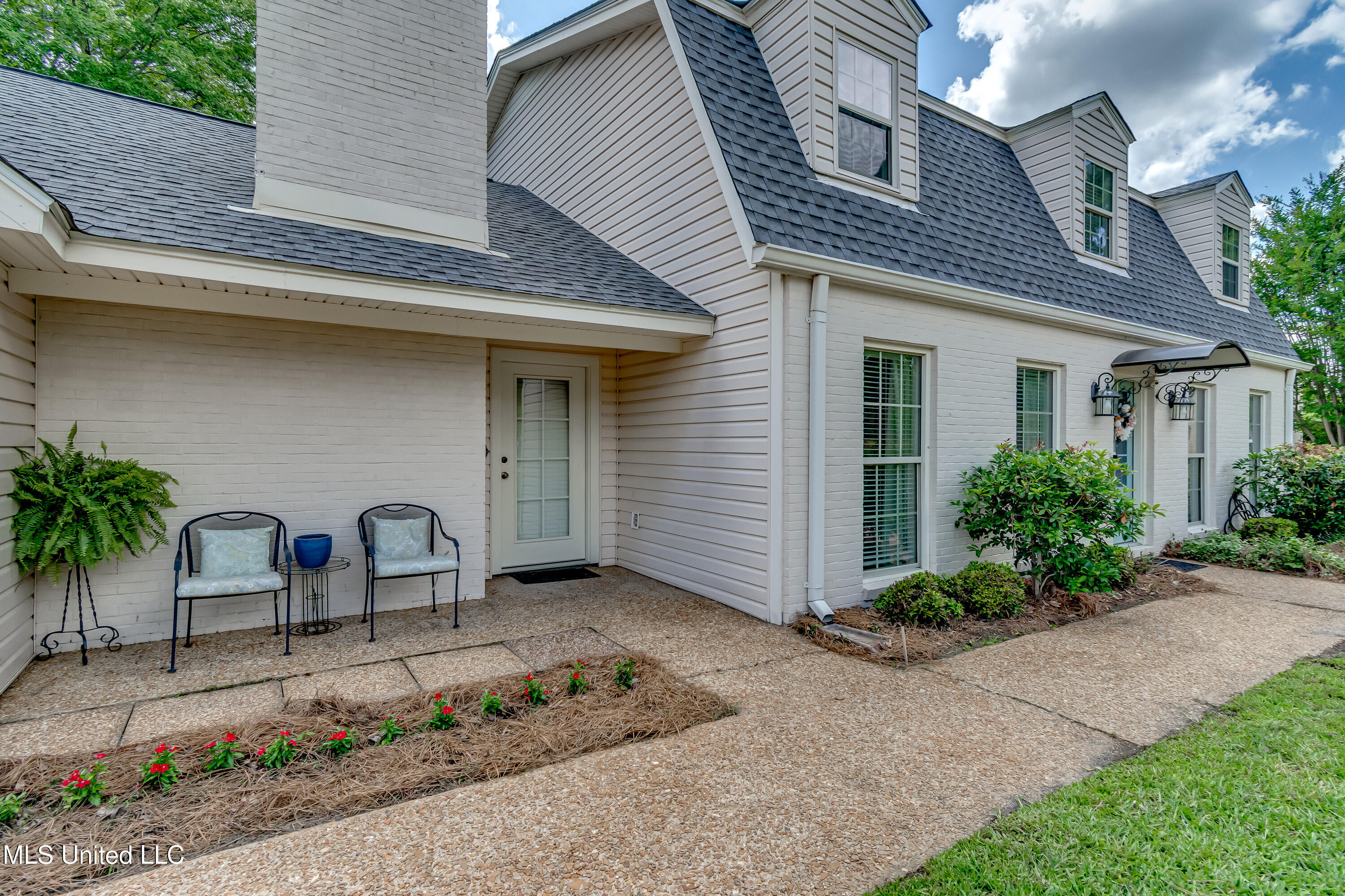 1021 Northpointe Drive, Jackson, Mississippi image 5