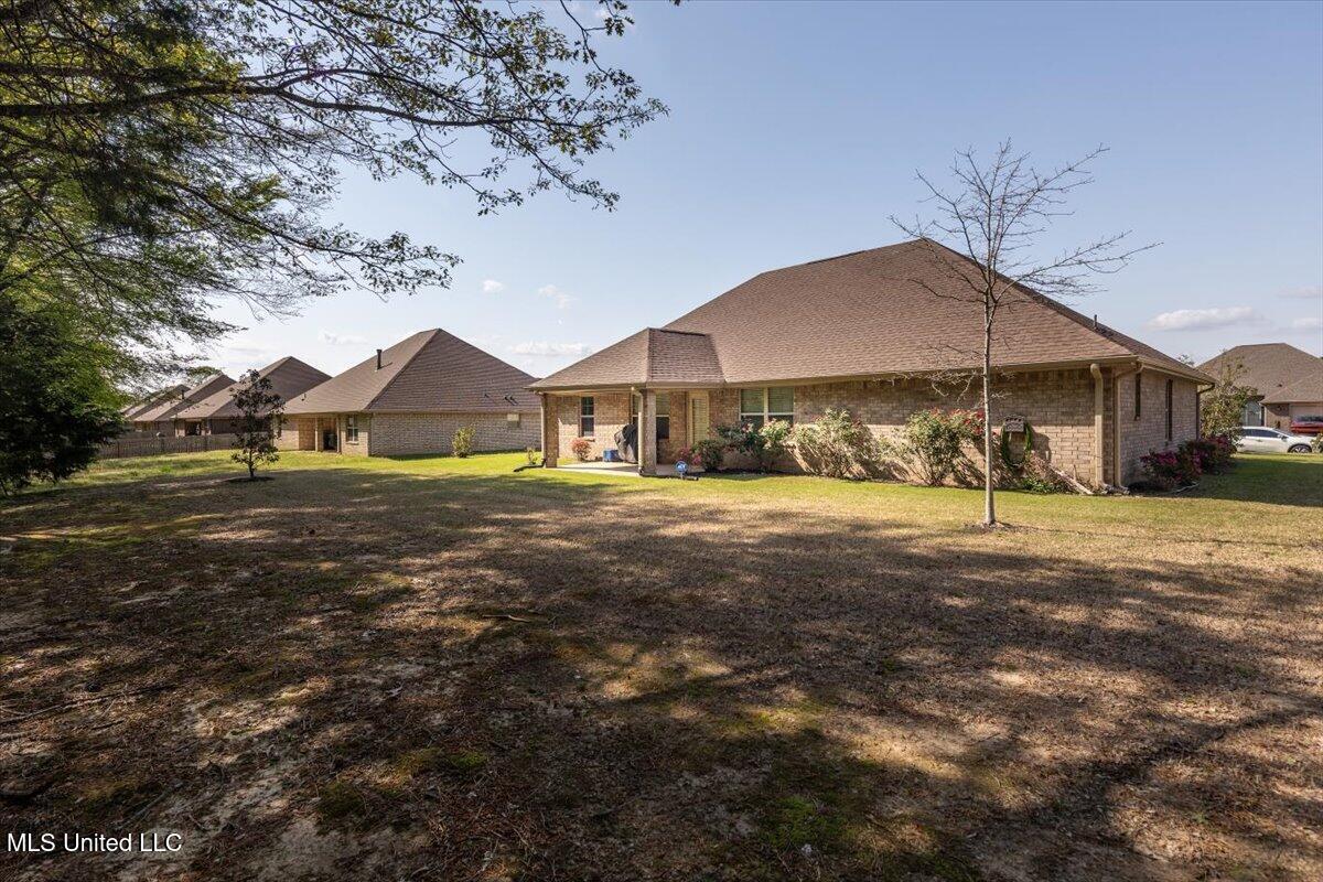 8657 S Courtly Circle, Olive Branch, Mississippi image 26