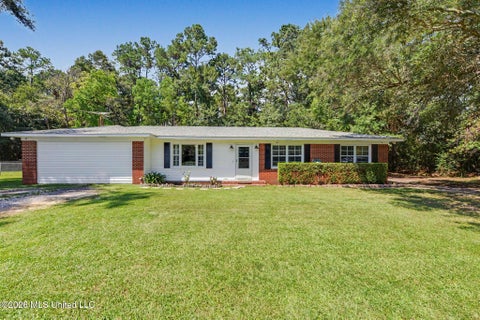 Homes For Sale - 4317 Cunningham Road<br/> Jackson County, Moss Point, MS 39562