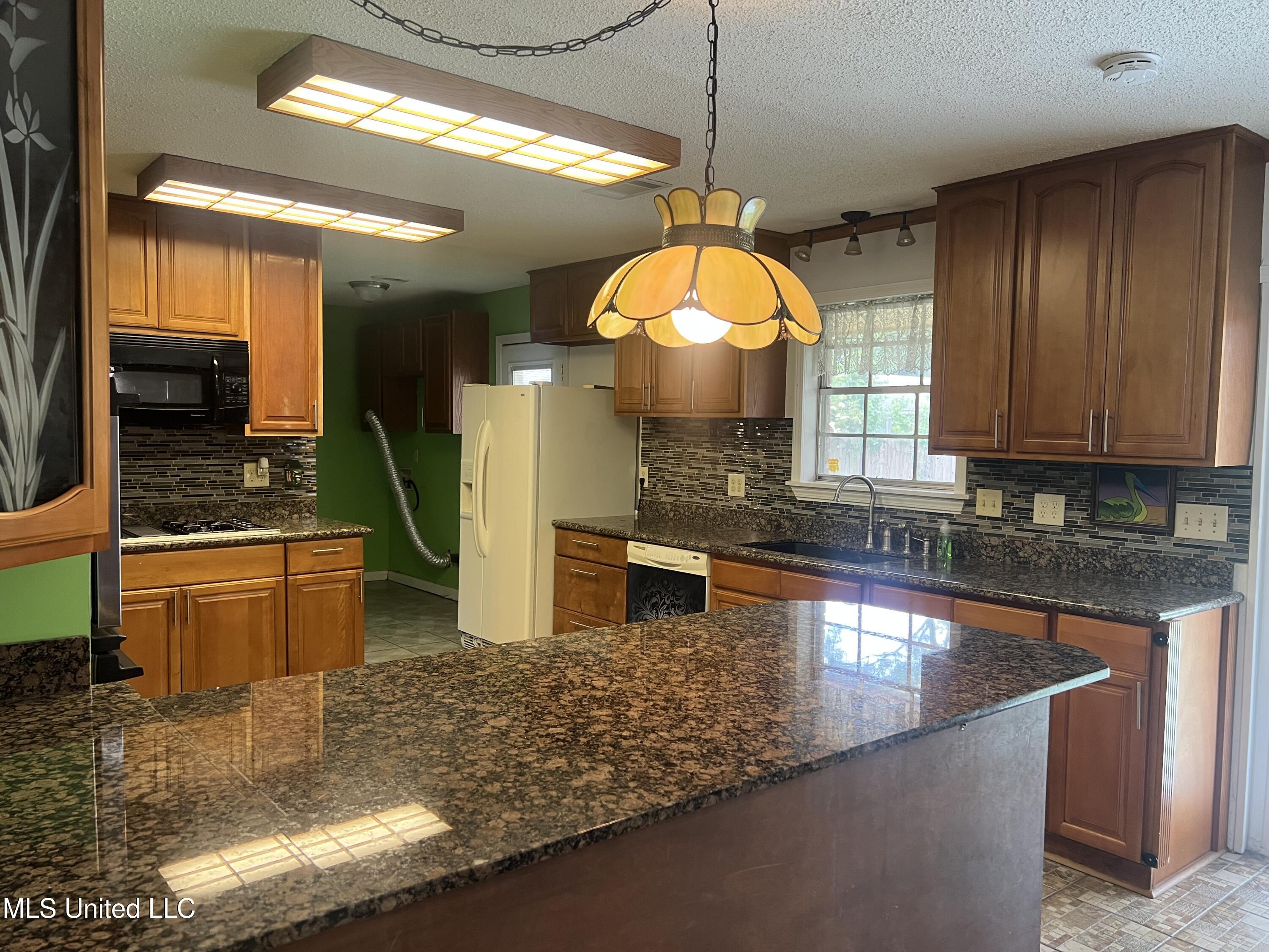 2285 Harkness Court, Biloxi, Mississippi image 11
