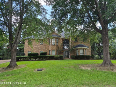 Homes For Sale - 6313 Cedarwood Drive<br/> Hinds County, Jackson, MS 39213