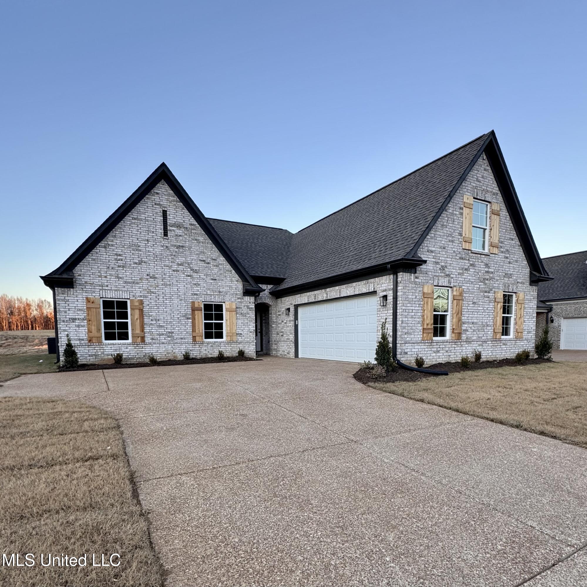 6240 Clover Court, Walls, Mississippi image 8