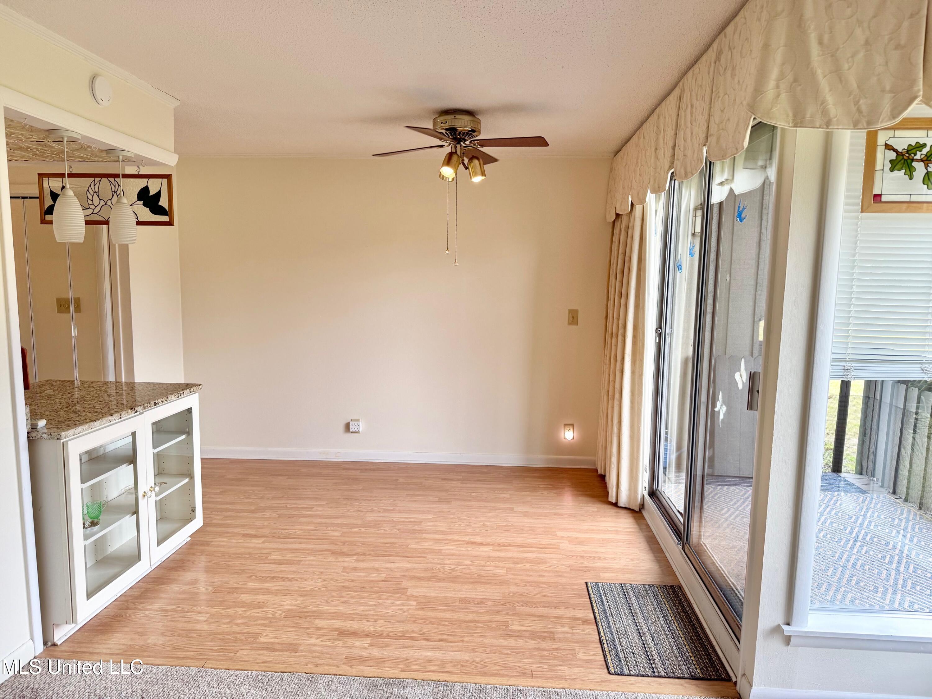126 Lanai #G, Diamondhead, Mississippi image 6
