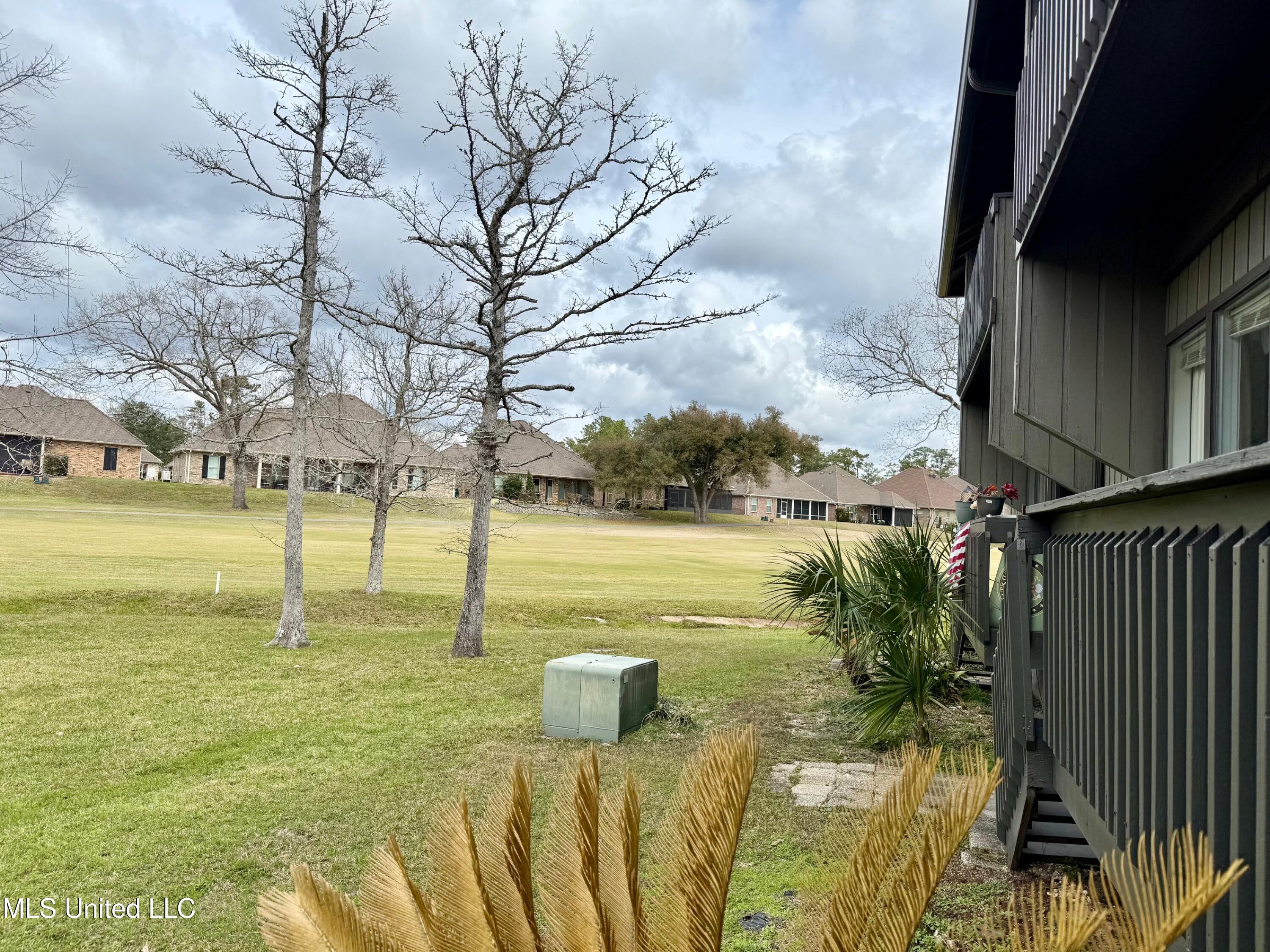 126 Lanai #G, Diamondhead, Mississippi image 4
