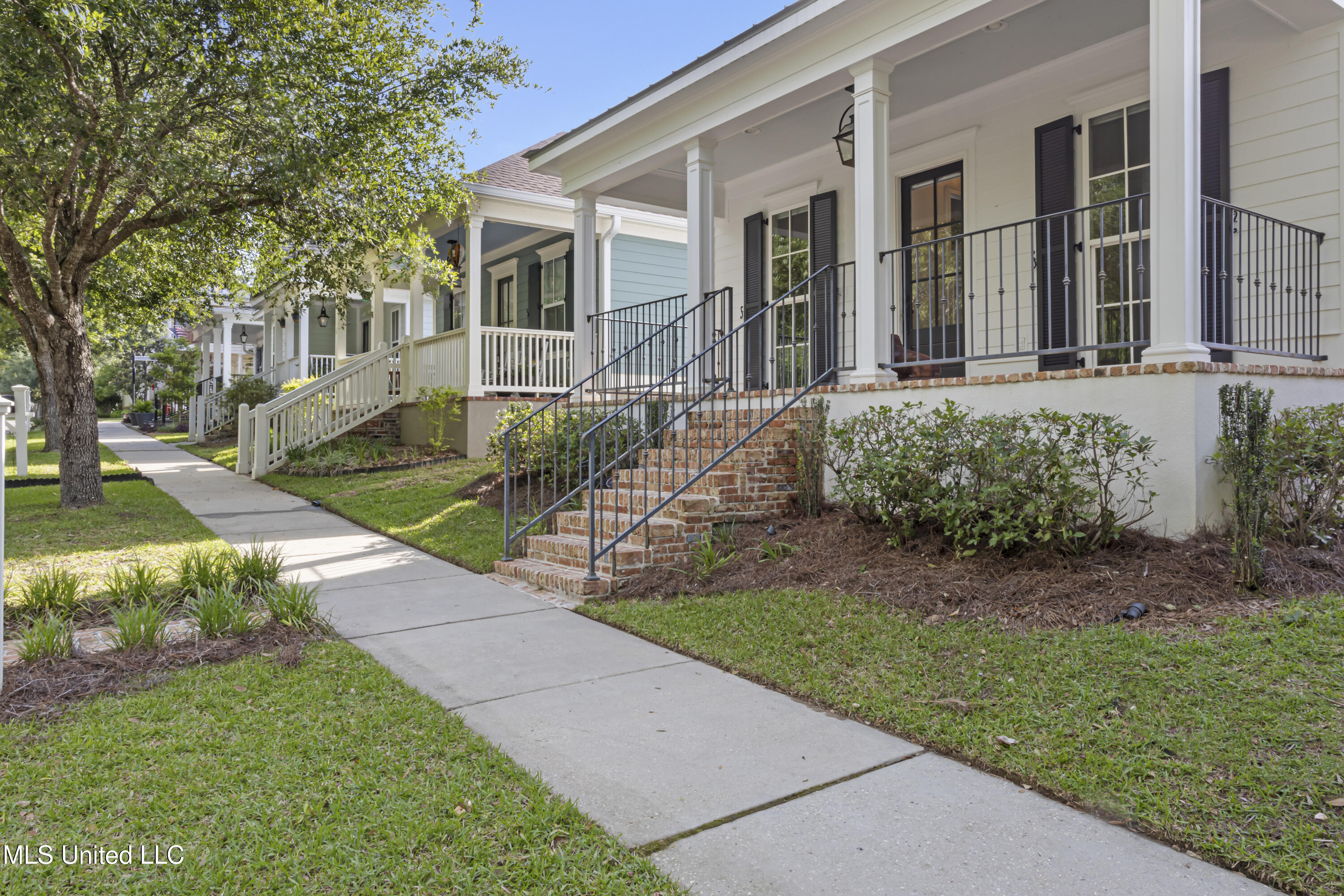 19762 Lexington Drive, Biloxi, Mississippi image 4